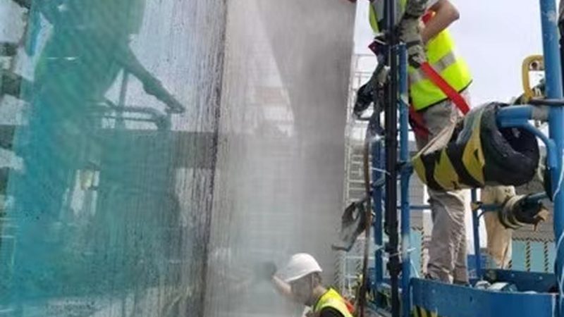铝合金门窗五金配件材质大揭秘：材质之别，性能之异**